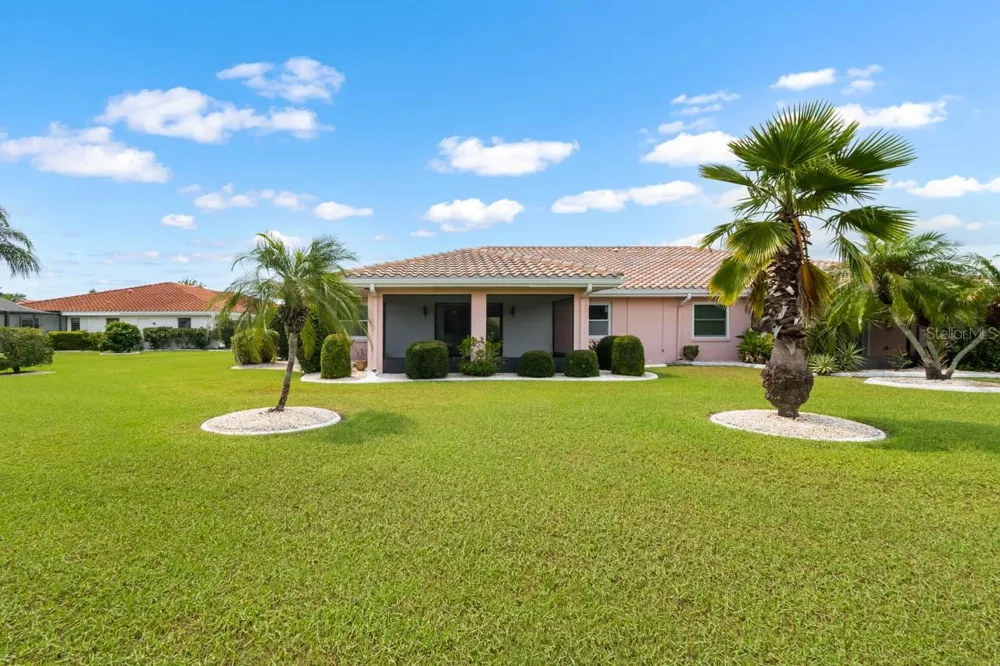 1001 ARDMORE WAY Sun City Center, FL 33573