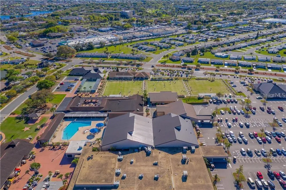 1001 ARDMORE WAY Sun City Center, FL 33573