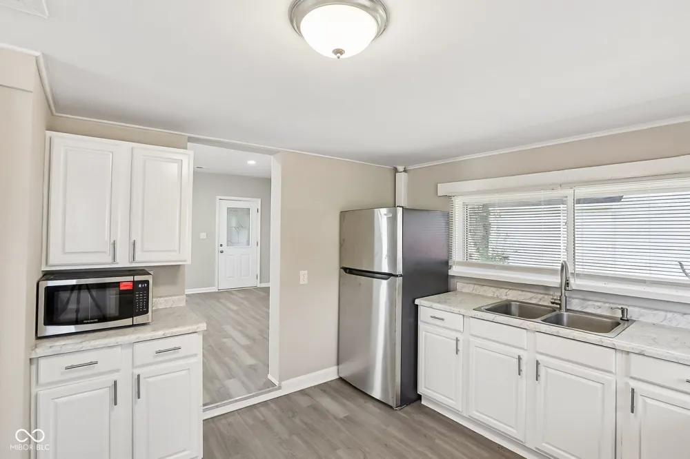 805 S 17th Street Elwood, IN 46036