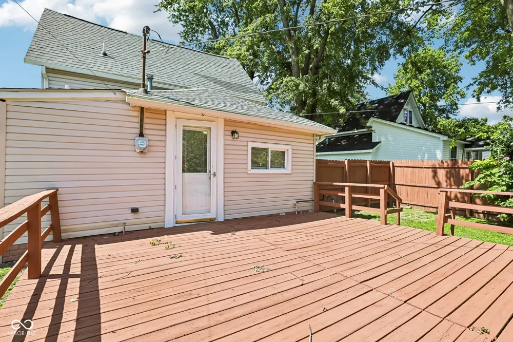 805 S 17th Street Elwood, IN 46036