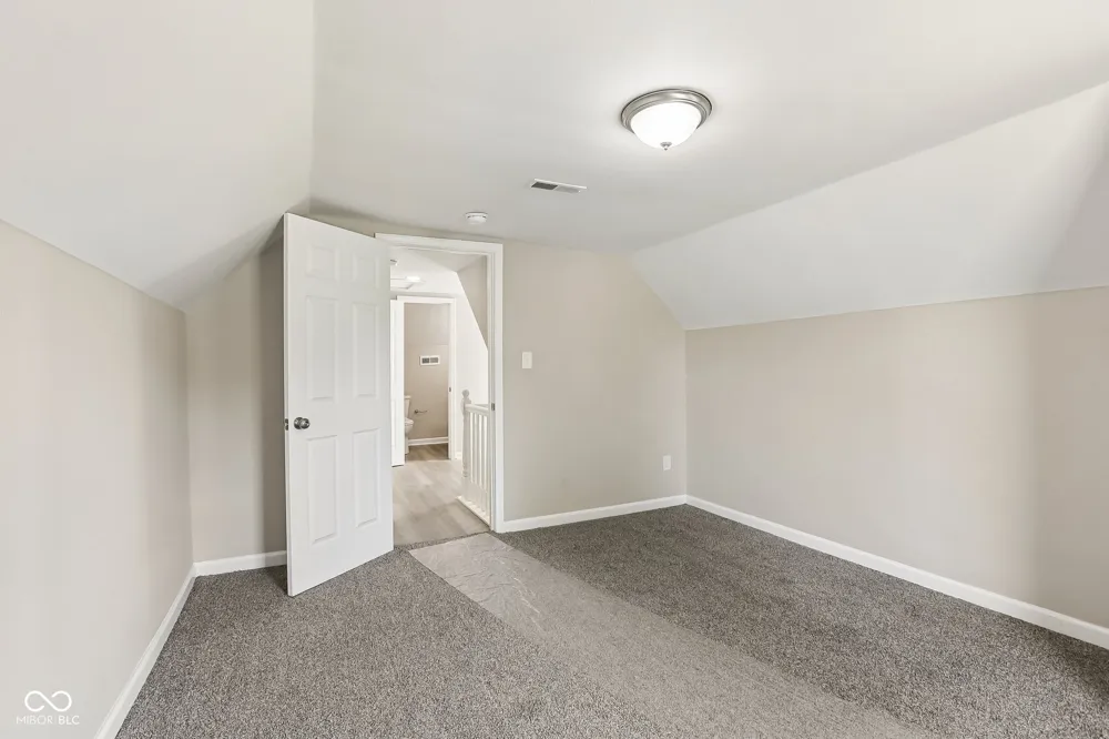 805 S 17th Street Elwood, IN 46036