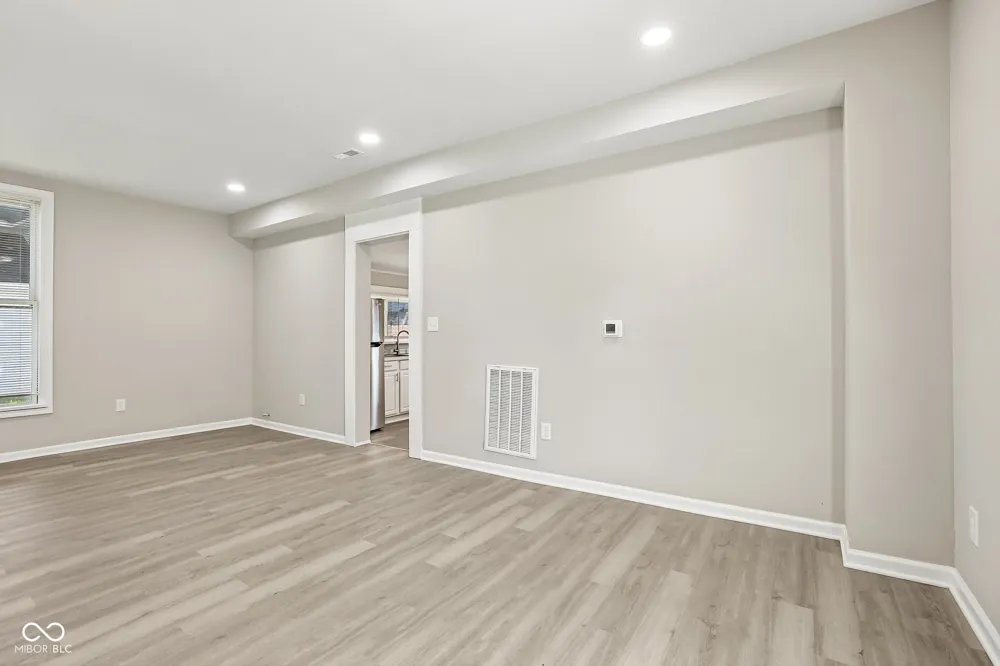 805 S 17th Street Elwood, IN 46036