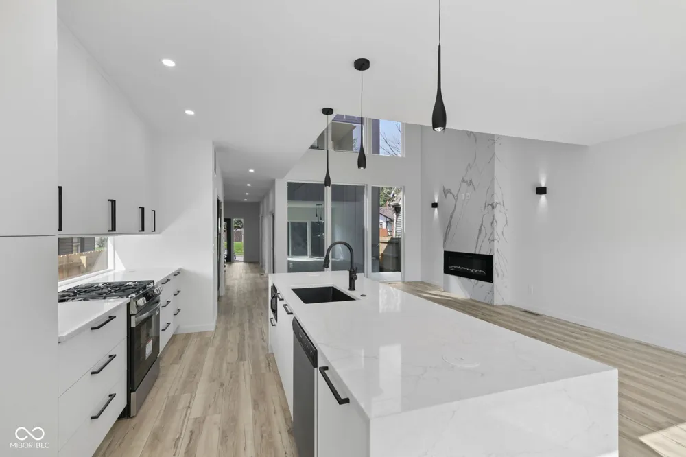 1167 Villa Avenue Indianapolis, IN 46203