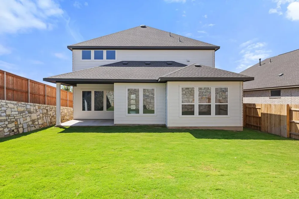 101 McDougall Pass Liberty Hill, TX 78642