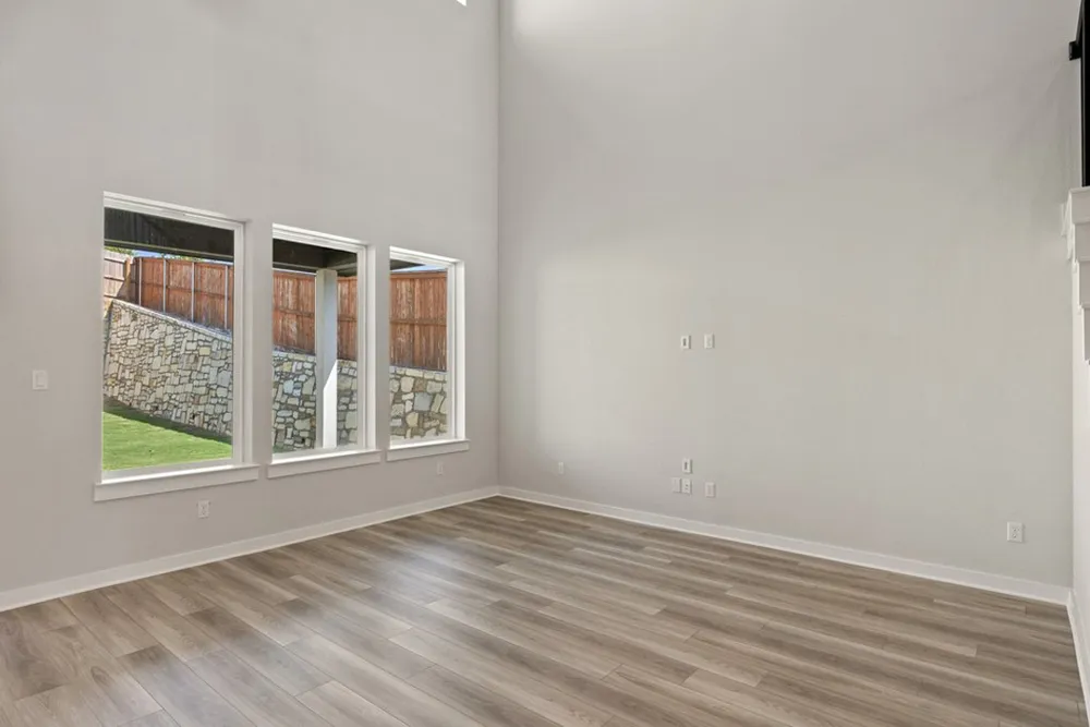 101 McDougall Pass Liberty Hill, TX 78642