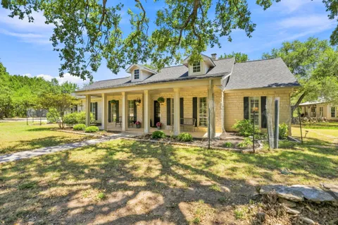 262 E Ridgewood Road