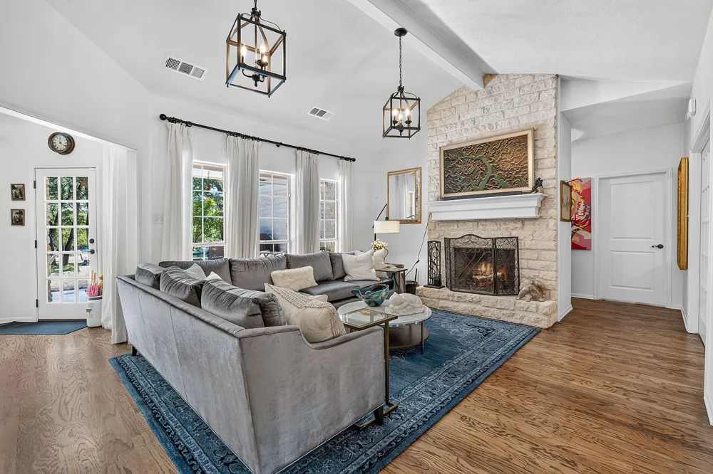 262 E Ridgewood Road Georgetown, TX 78633