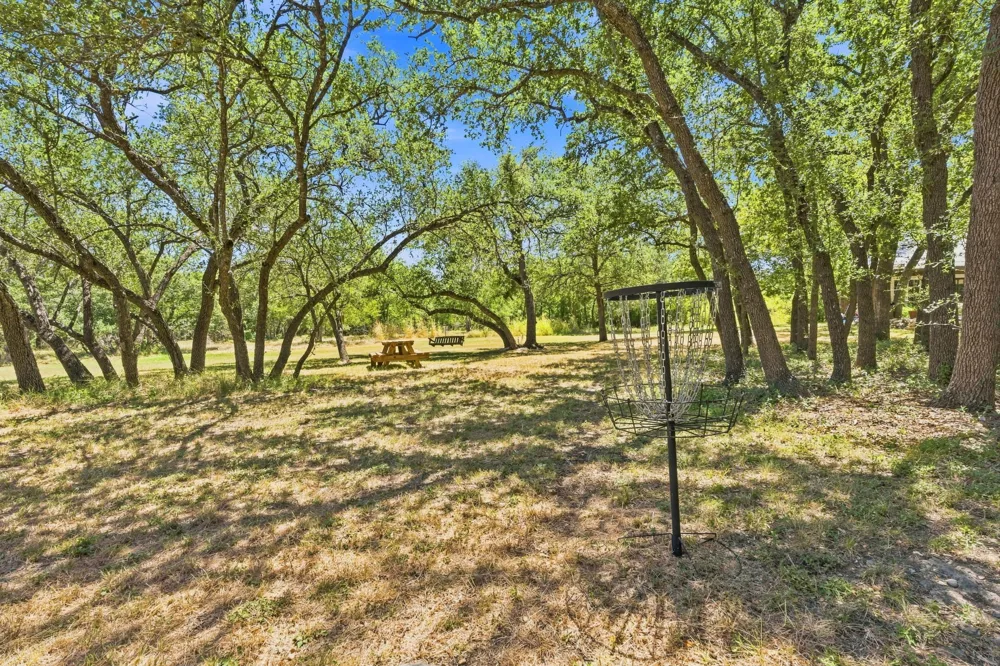 262 E Ridgewood Road Georgetown, TX 78633