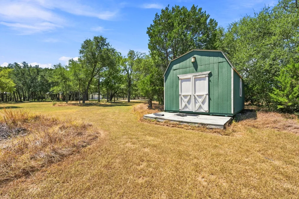 262 E Ridgewood Road Georgetown, TX 78633