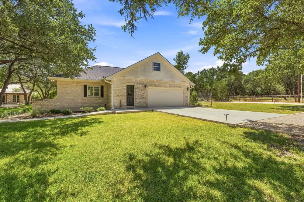 262 E Ridgewood Road Georgetown, TX 78633