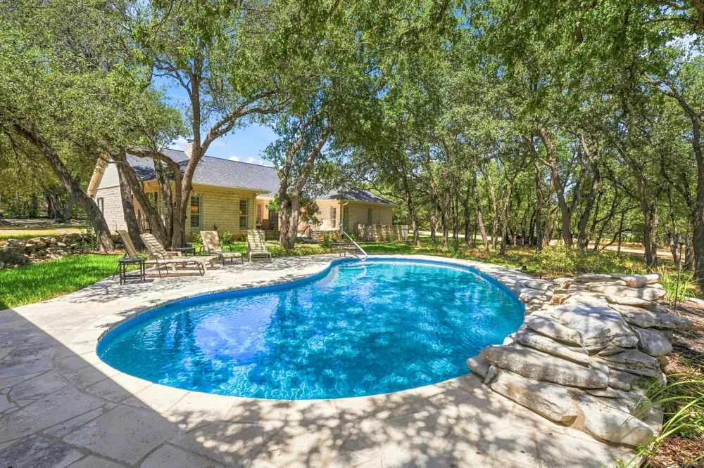 262 E Ridgewood Road Georgetown, TX 78633
