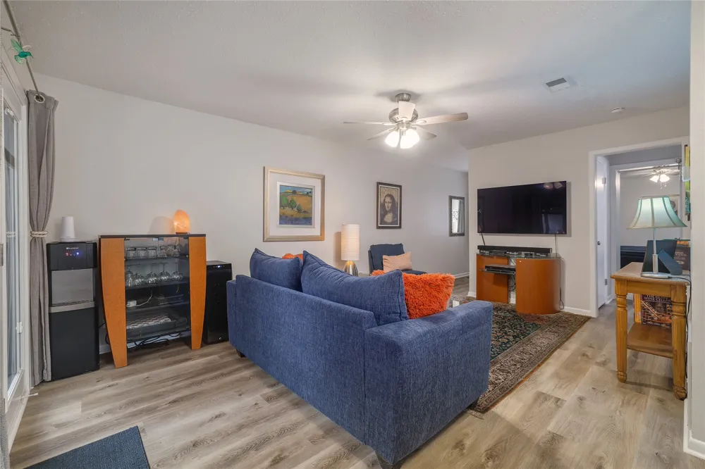 7406 Shadow Hill Drive #108 Austin, TX 78731