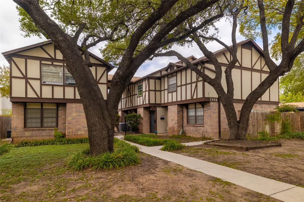 7406 Shadow Hill Drive #108 Austin, TX 78731
