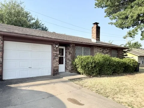 2201 Pin Oak Drive #B