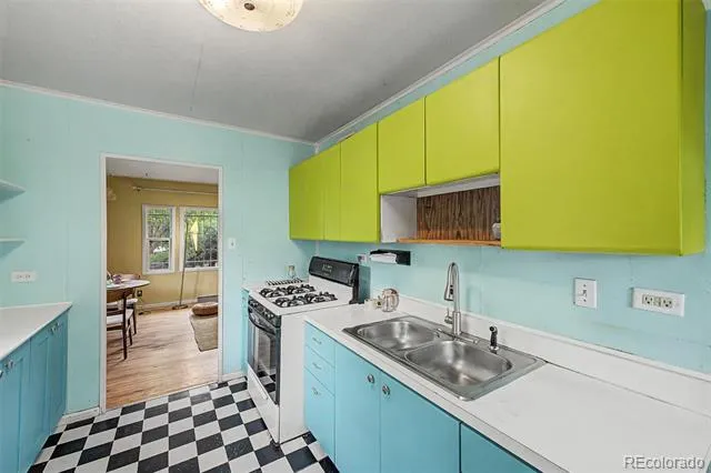 4330 Adams Street Denver, CO 80216