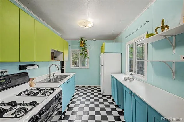 4330 Adams Street Denver, CO 80216