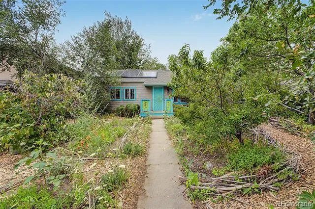 4330 Adams Street Denver, CO 80216