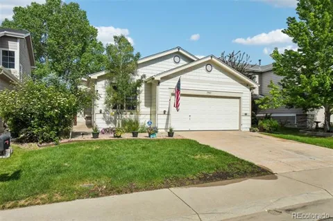 5943 S Waco Court