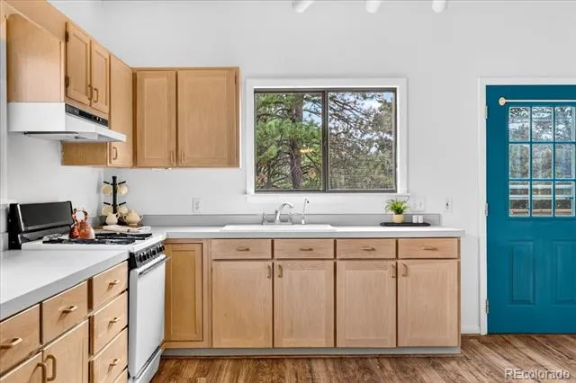 24389 Emerald Trail Deer Trail, CO 80105