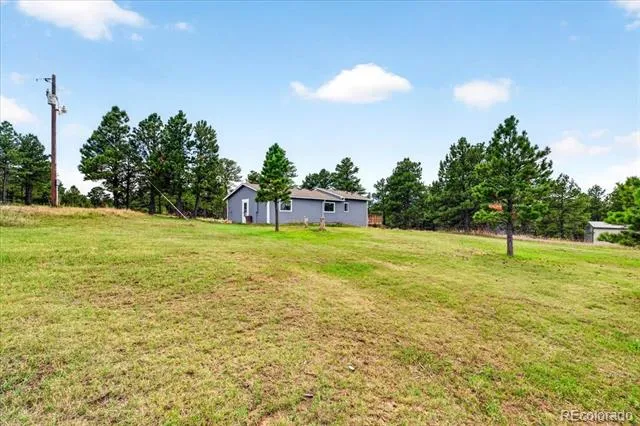 24389 Emerald Trail Deer Trail, CO 80105