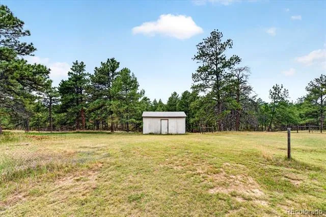 24389 Emerald Trail Deer Trail, CO 80105