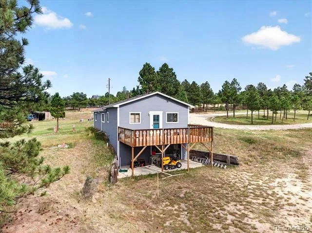 24389 Emerald Trail Deer Trail, CO 80105