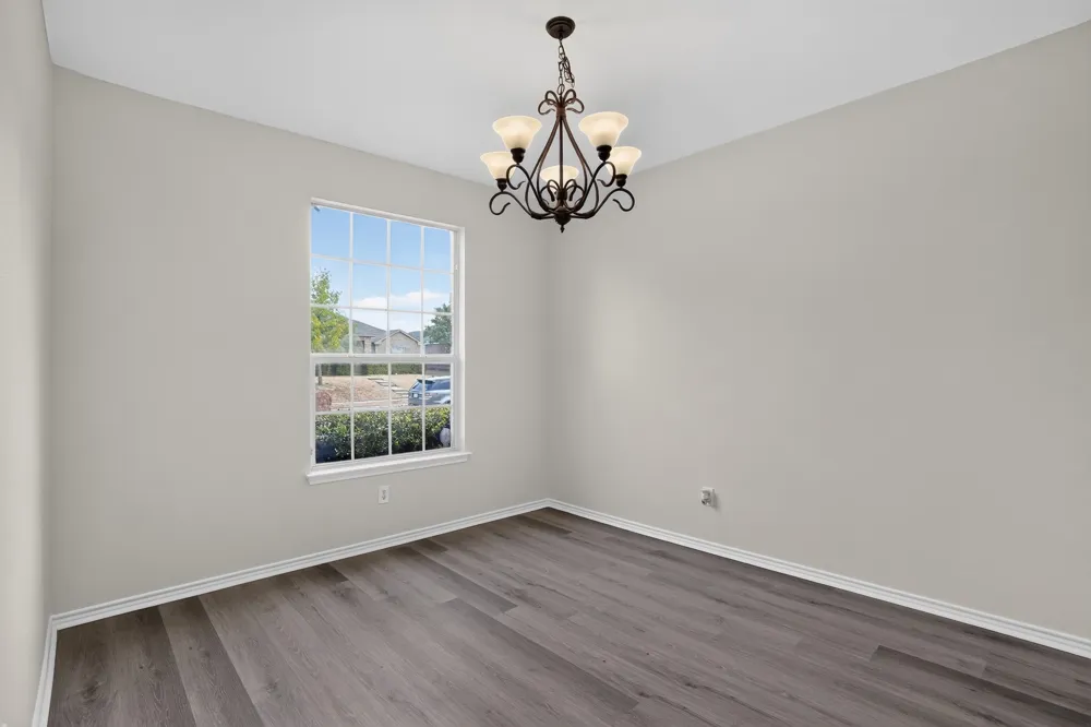 1213 Spring Water Drive Lancaster, TX 75134
