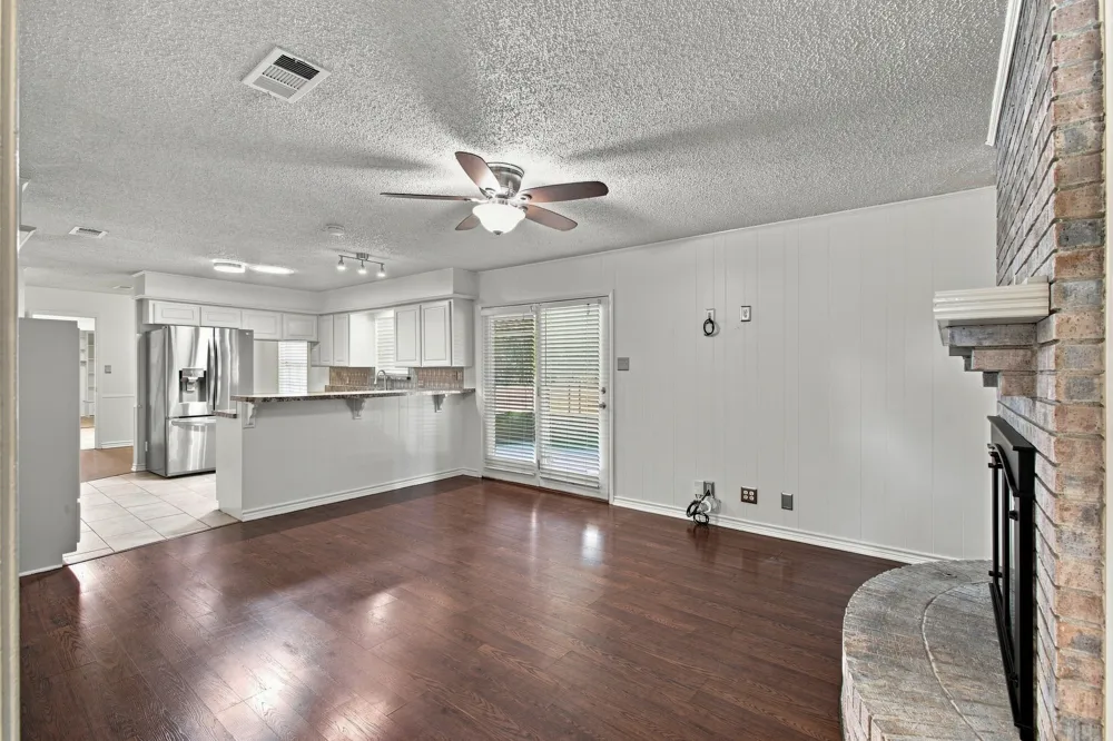 108 Lewis Street Crandall, TX 75114