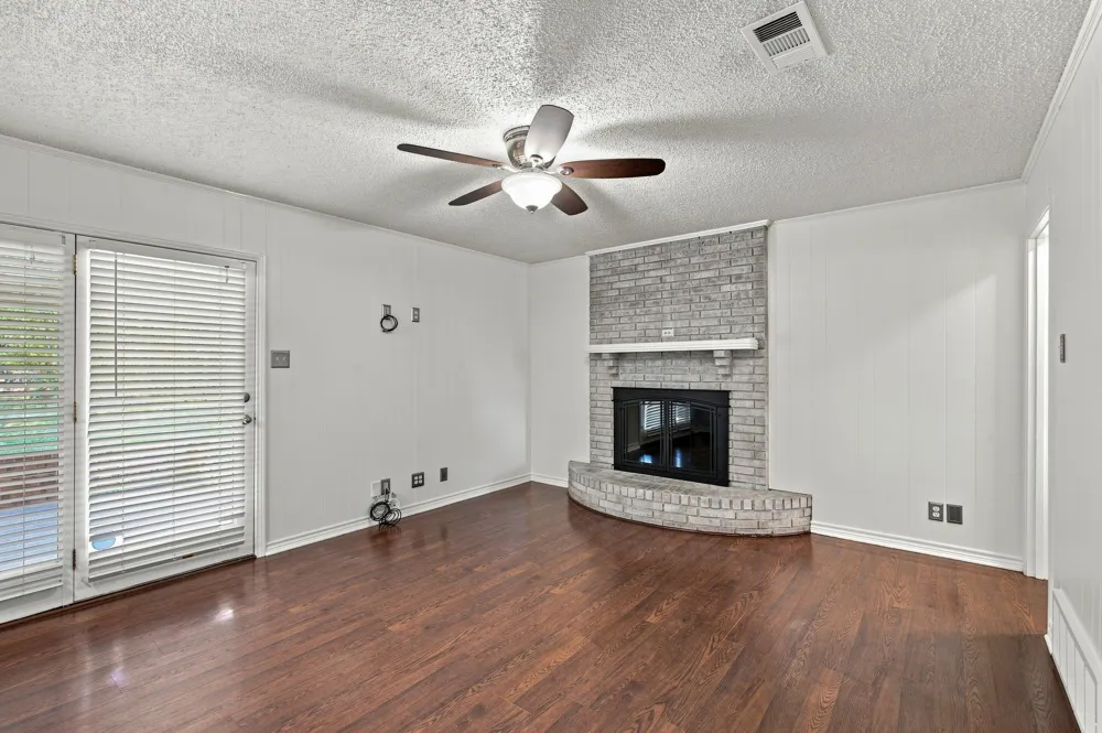108 Lewis Street Crandall, TX 75114
