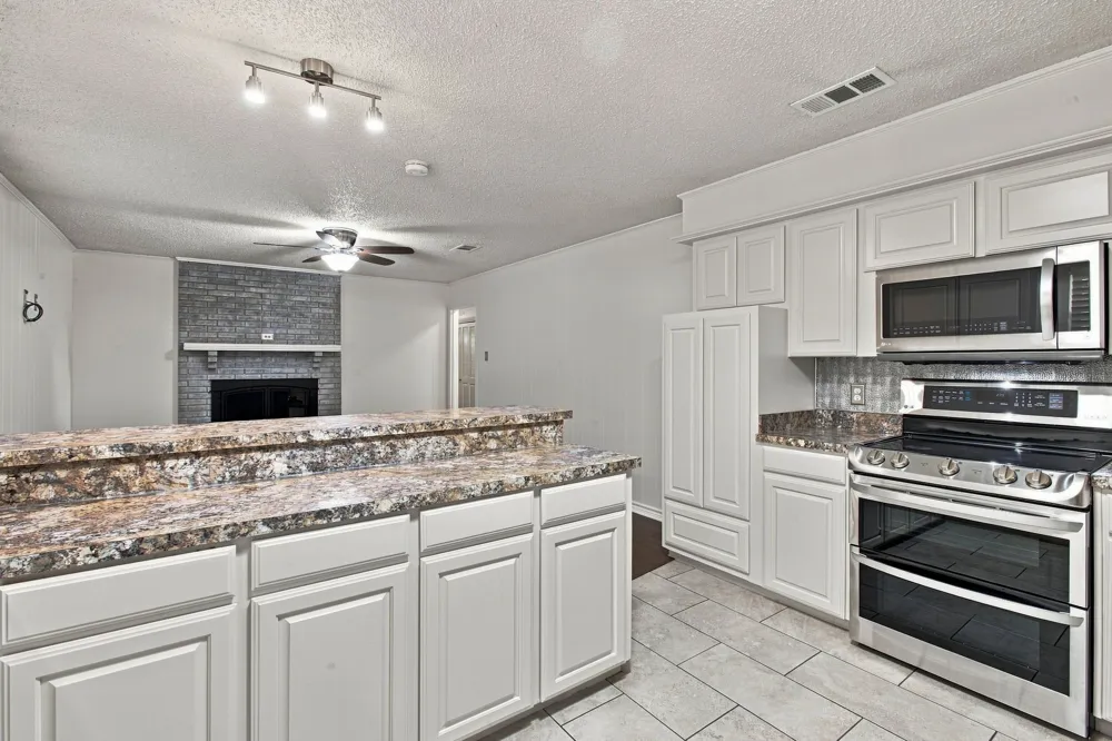 108 Lewis Street Crandall, TX 75114