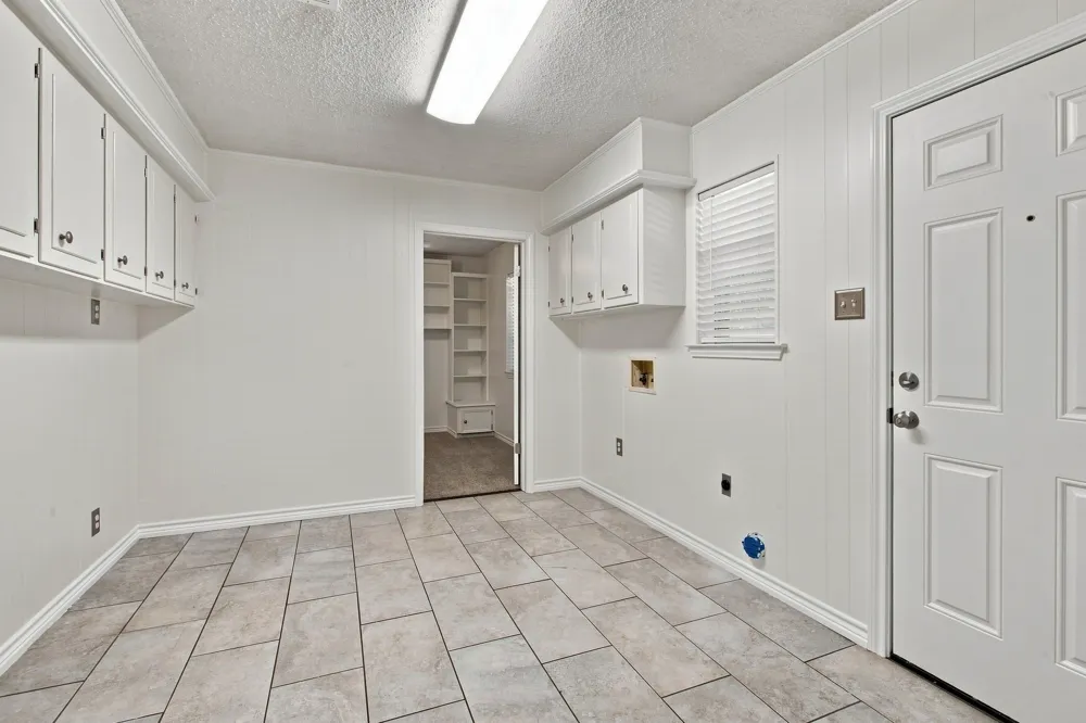 108 Lewis Street Crandall, TX 75114