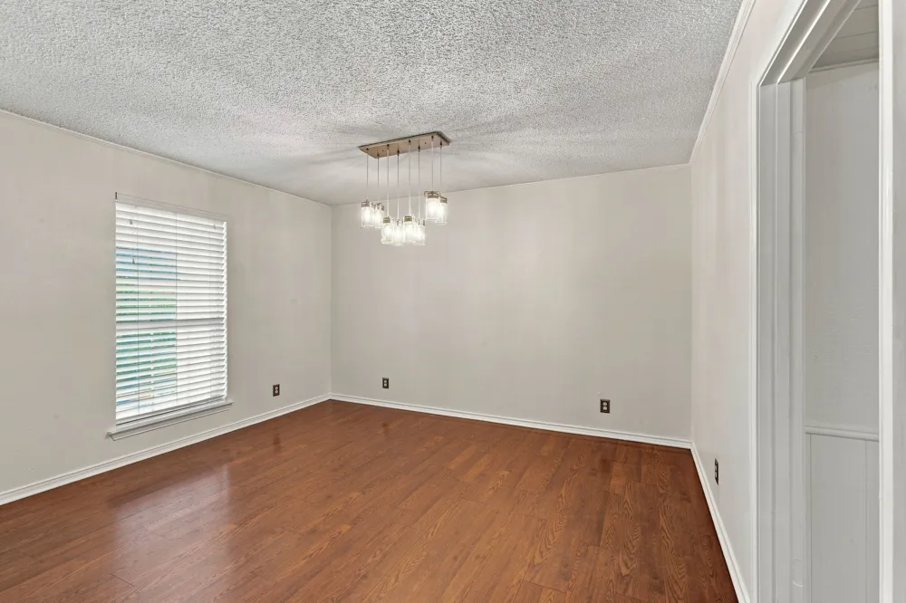 108 Lewis Street Crandall, TX 75114