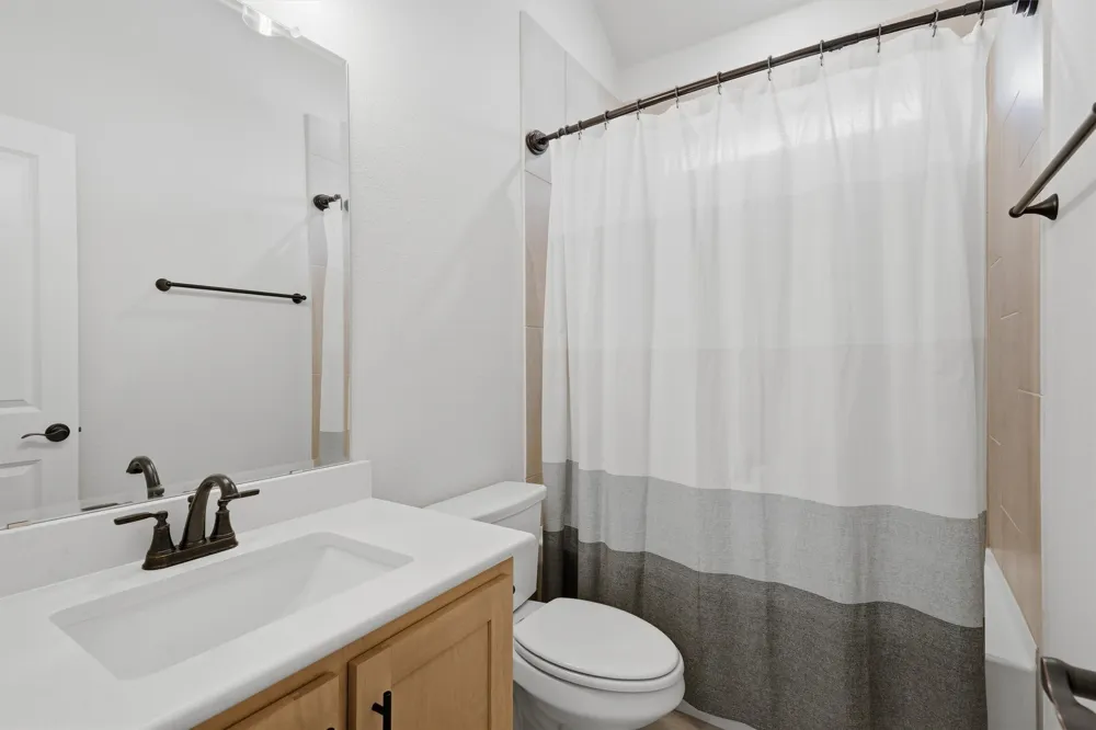 1003 Moss Grove Trail Justin, TX 76247