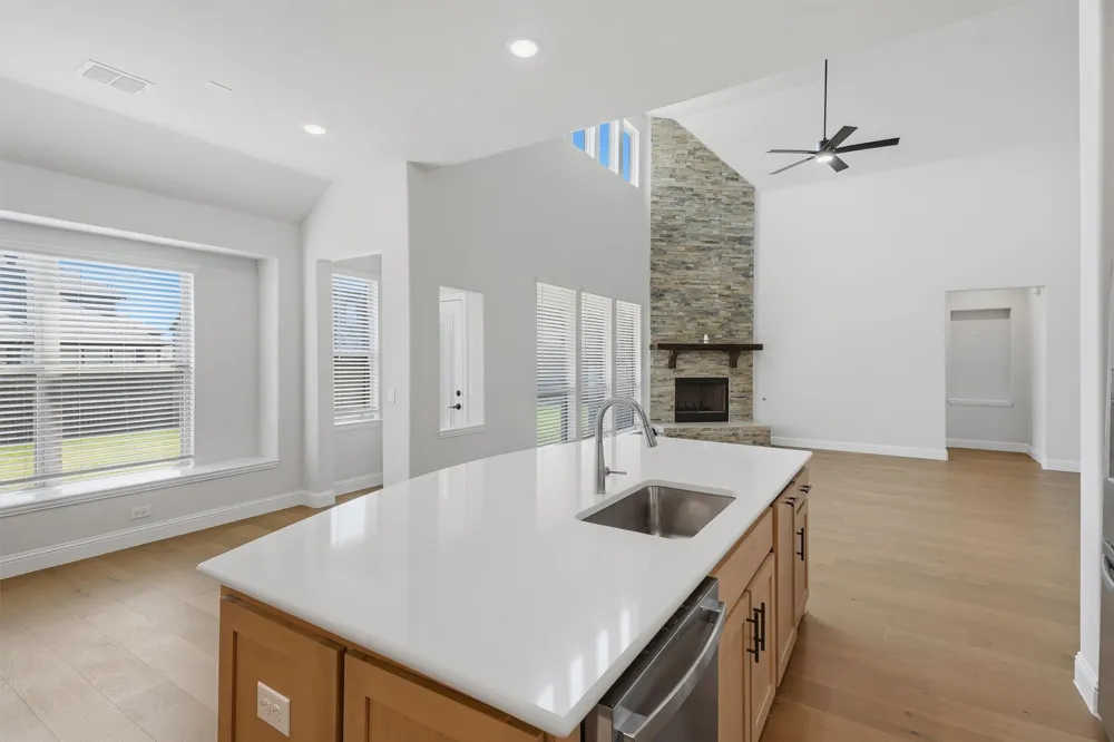 1003 Moss Grove Trail Justin, TX 76247