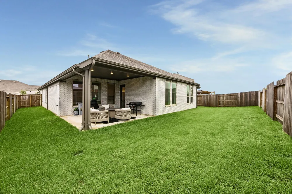 2118 Cottage Bridge Road League City, TX 77573