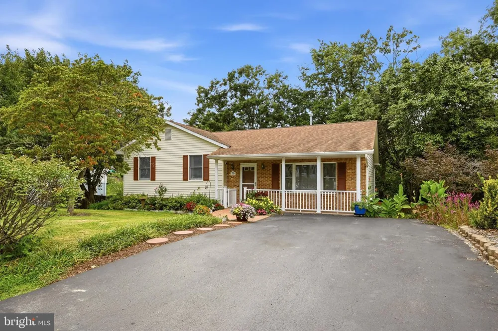 109 KESWICK COURT Winchester, VA 22602