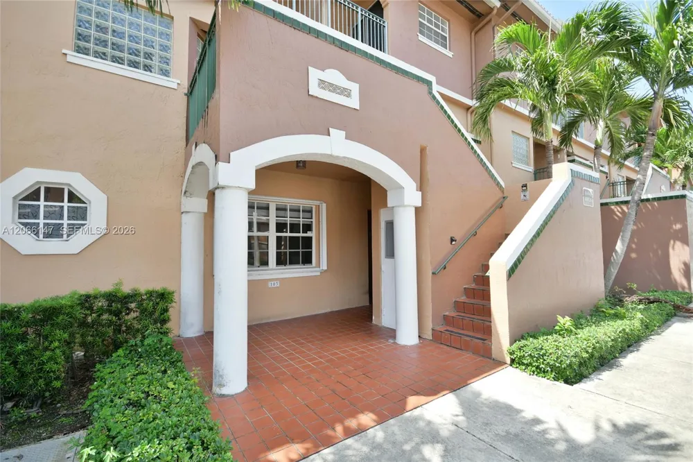 10026 Hammocks Blvd #103-6 Miami, FL 33196