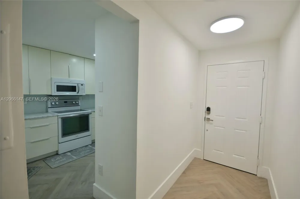 10026 Hammocks Blvd #103-6 Miami, FL 33196