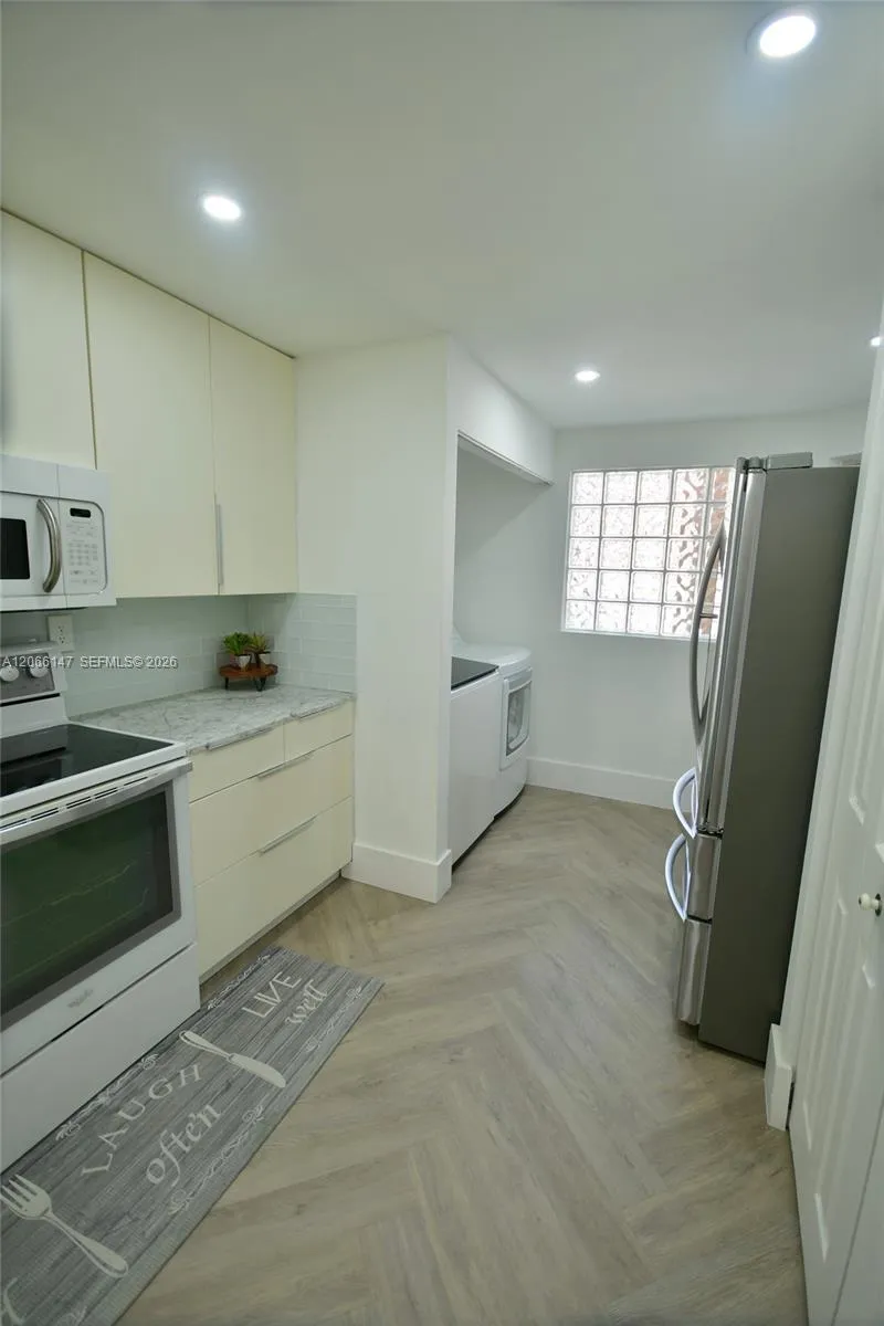 10026 Hammocks Blvd #103-6 Miami, FL 33196