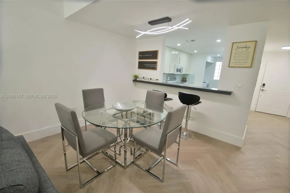 10026 Hammocks Blvd #103-6 Miami, FL 33196