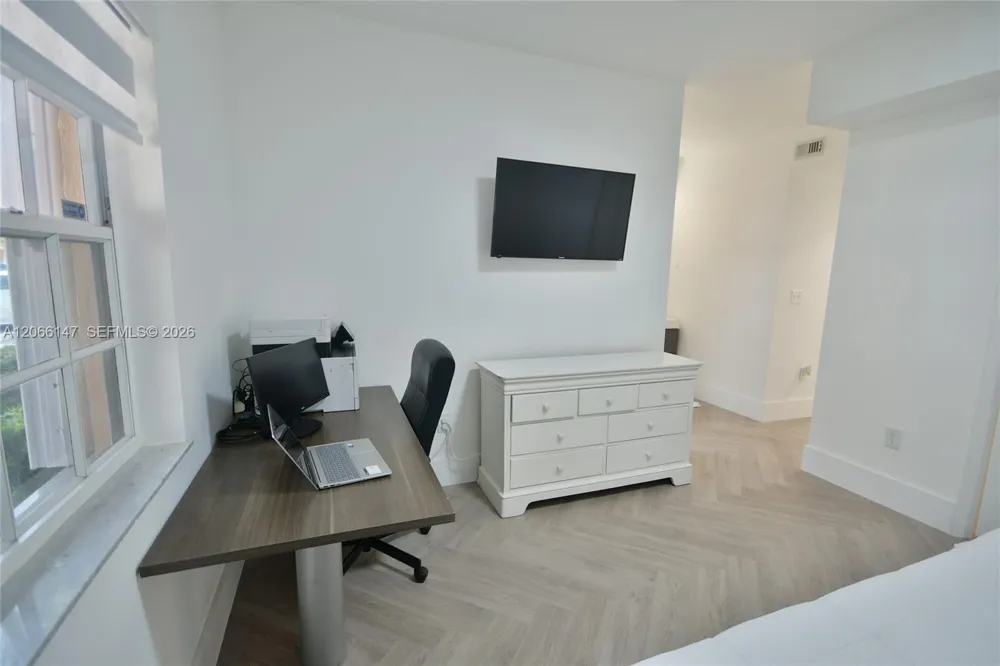 10026 Hammocks Blvd #103-6 Miami, FL 33196