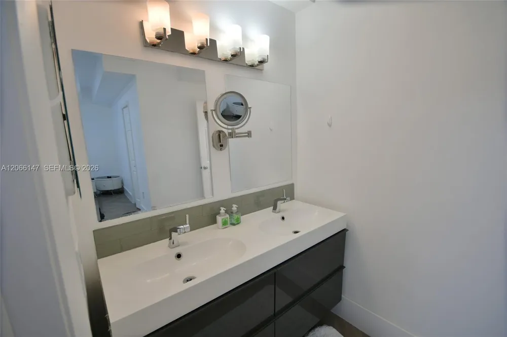 10026 Hammocks Blvd #103-6 Miami, FL 33196