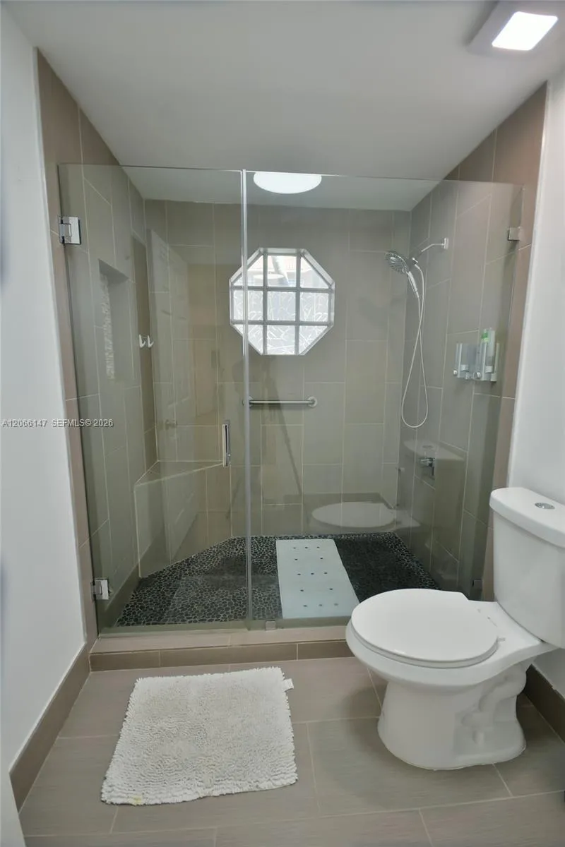 10026 Hammocks Blvd #103-6 Miami, FL 33196