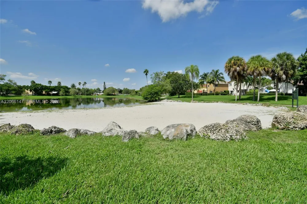 10026 Hammocks Blvd #103-6 Miami, FL 33196