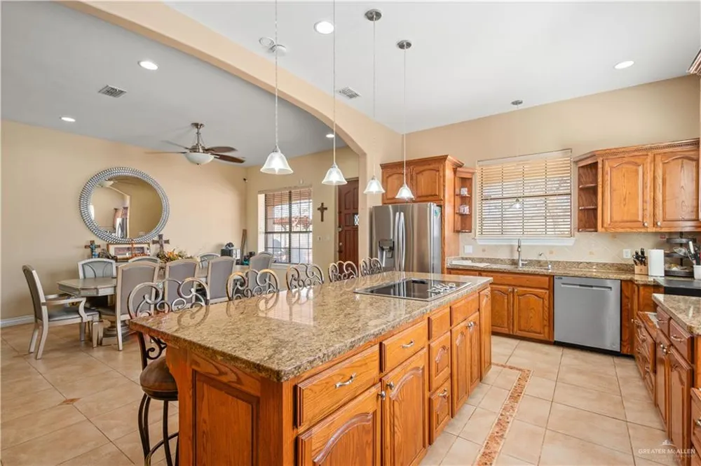 38713 FM 681 Linn, TX 78563