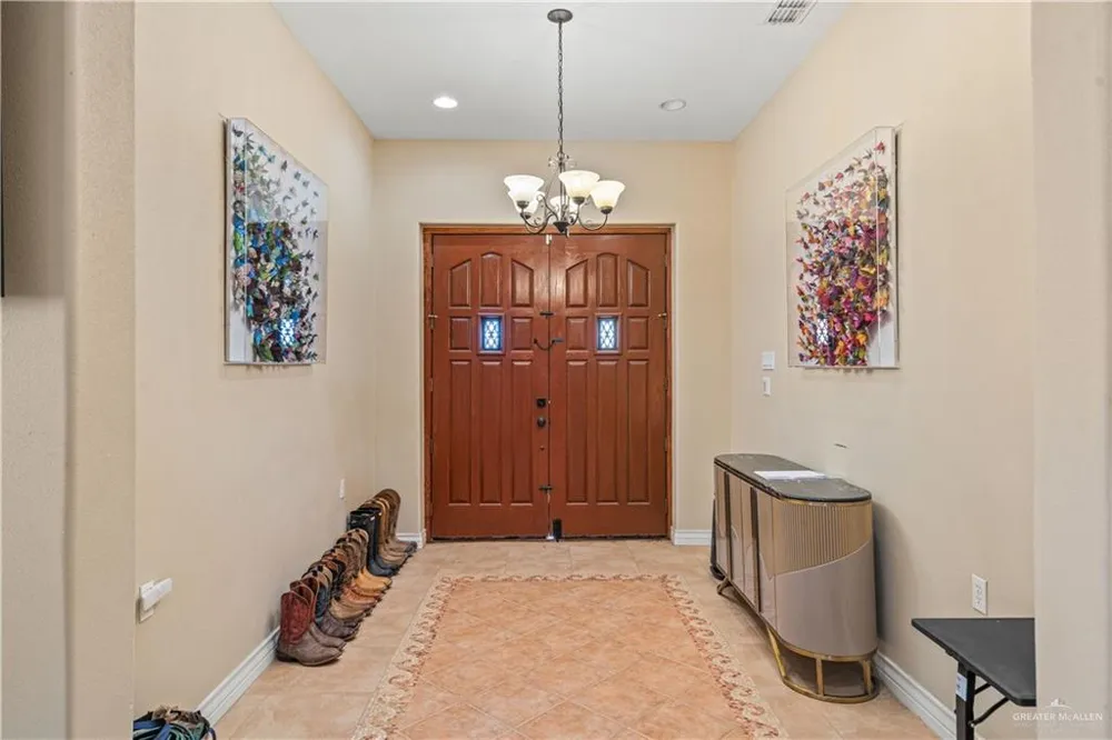 38713 FM 681 Linn, TX 78563
