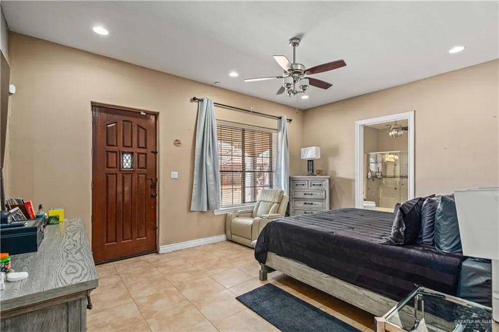 38713 FM 681 Linn, TX 78563