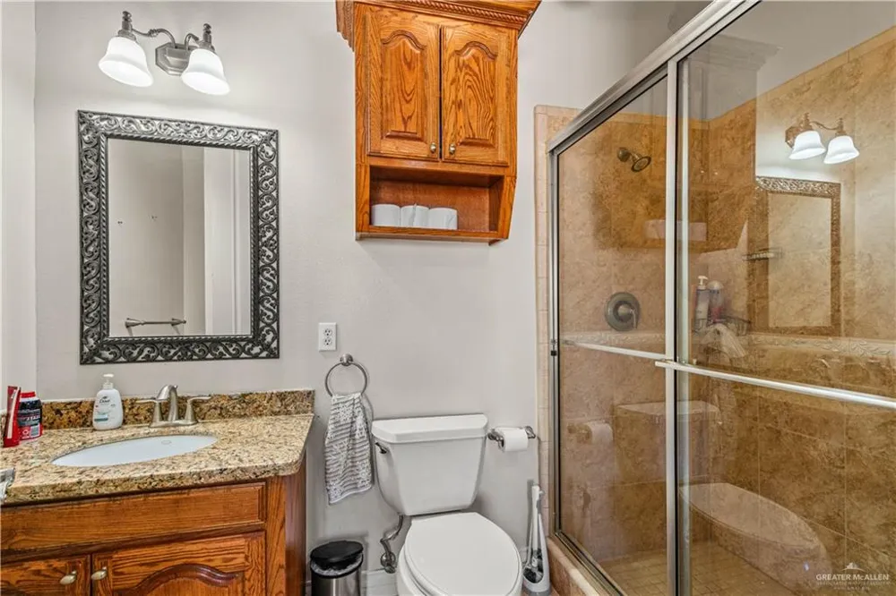 38713 FM 681 Linn, TX 78563