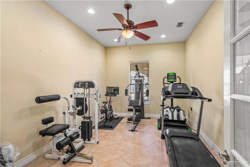 38713 FM 681 Linn, TX 78563