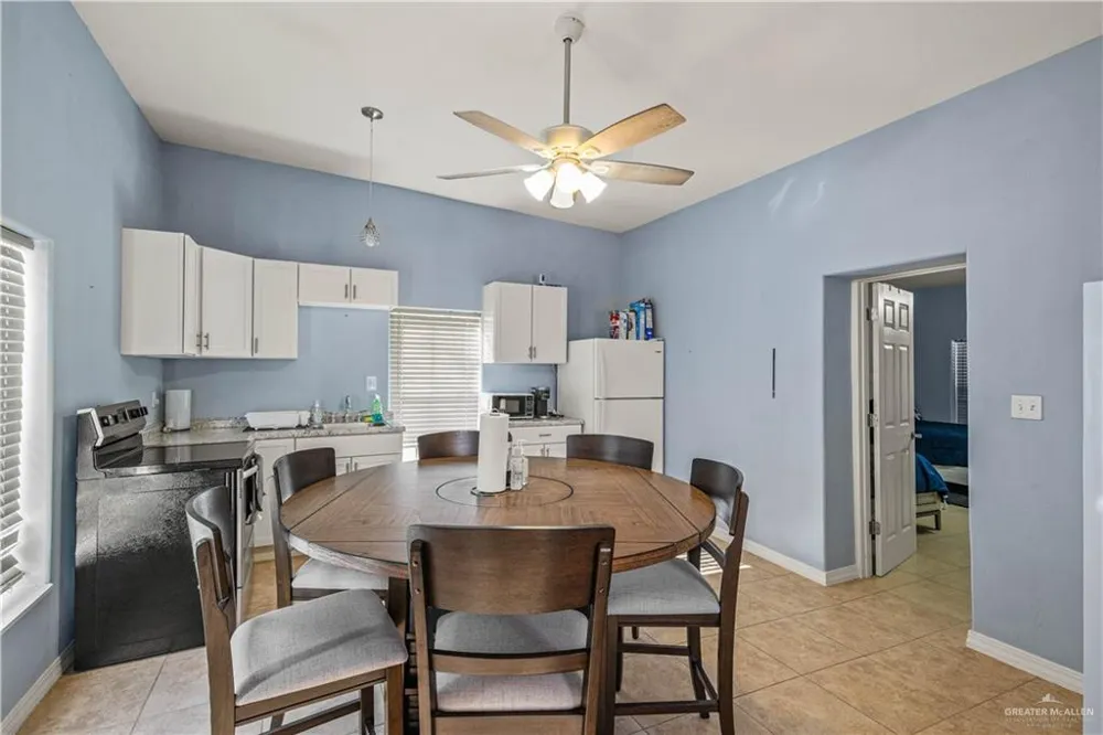 38713 FM 681 Linn, TX 78563